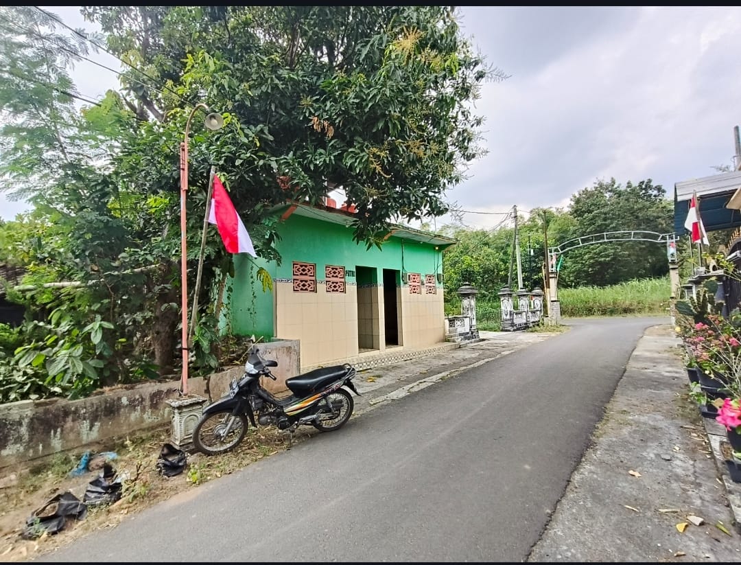 The location (3)